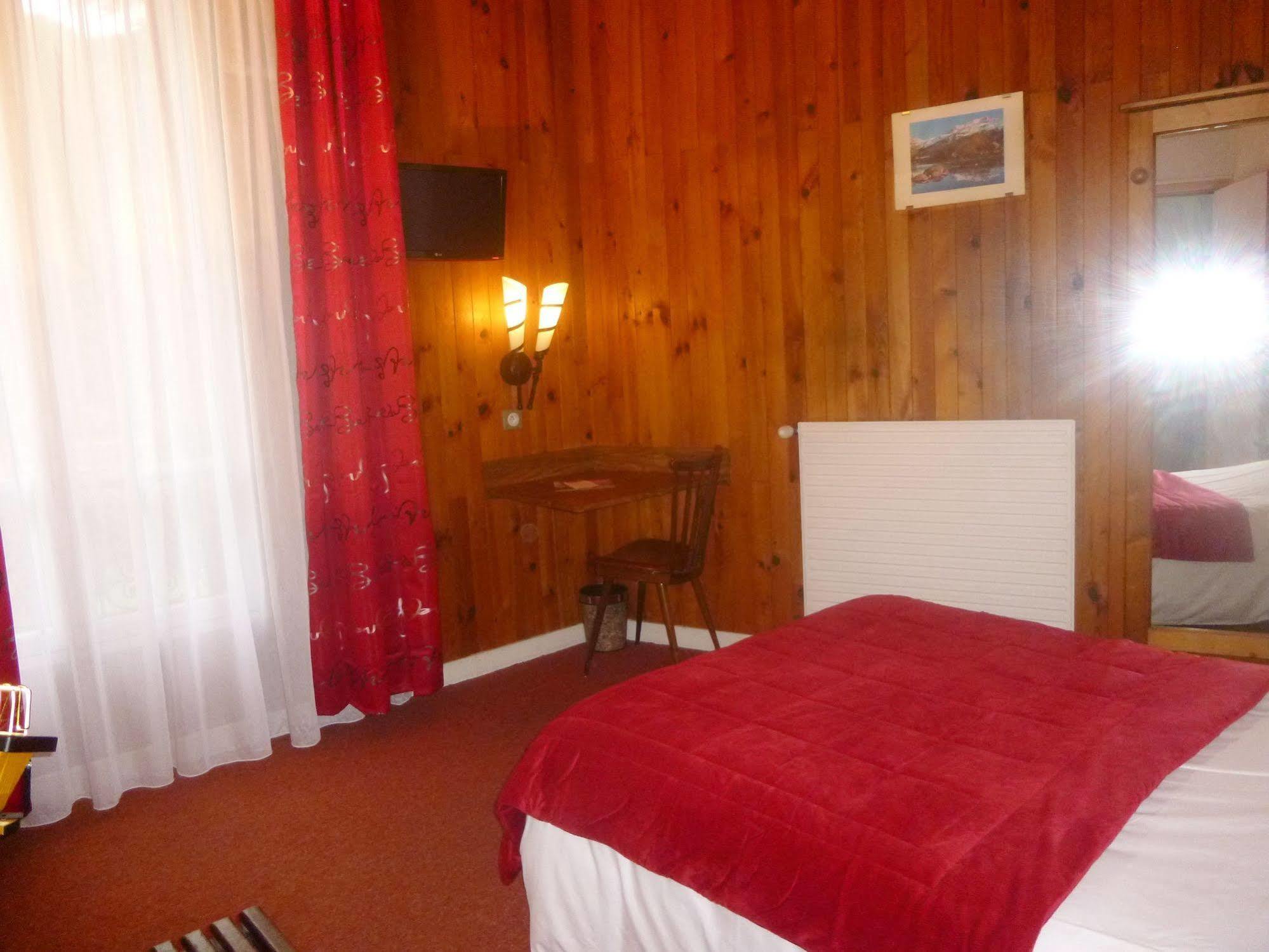 Auberge de Costaroche Albertville Exterior foto